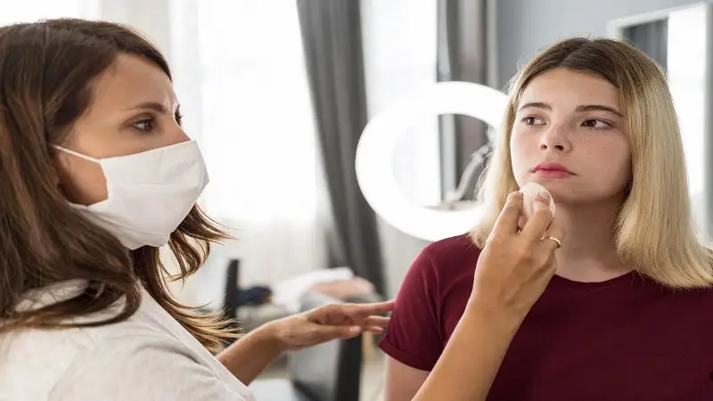 What Factors Influence the Price of Combined Cosmetic Procedures?